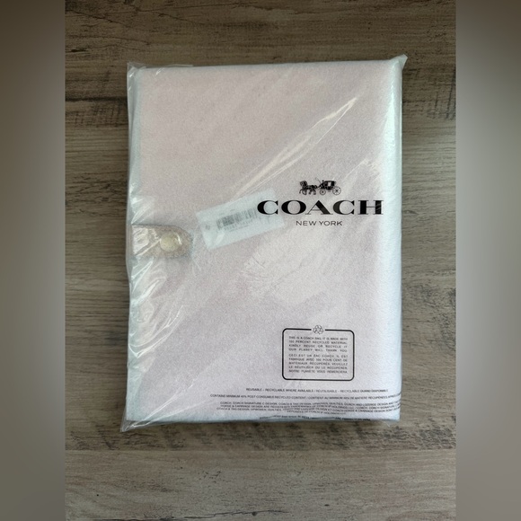 Coach Powder Pink Notebook In Signature Canvas - Picture 8 of 10